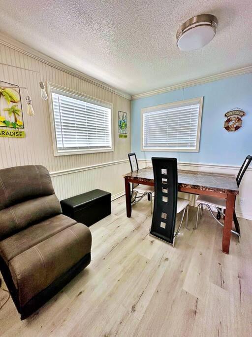 Apollo'S Escape: Your Serene Oceanfront Retreat 서프사이드 비치 외부 사진